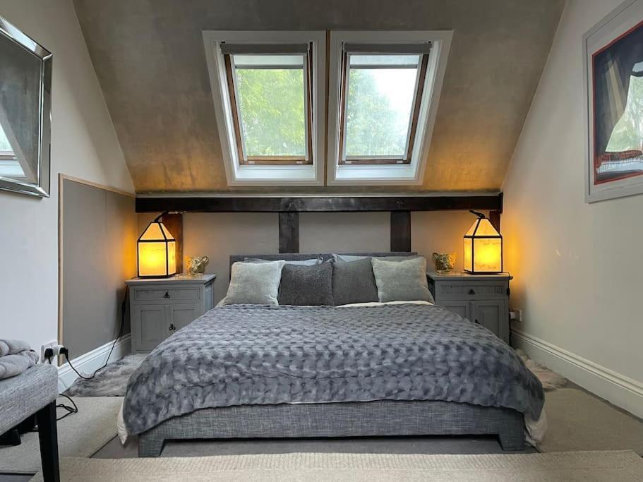 Stylish 2-Bed Cottage With Secure Parking Winforton Kültér fotó